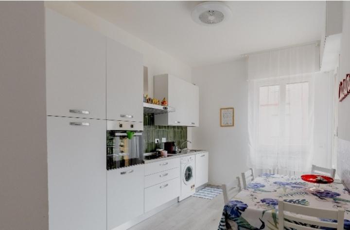 Casa Di Kiki Hotel Finale Ligure Bilik gambar